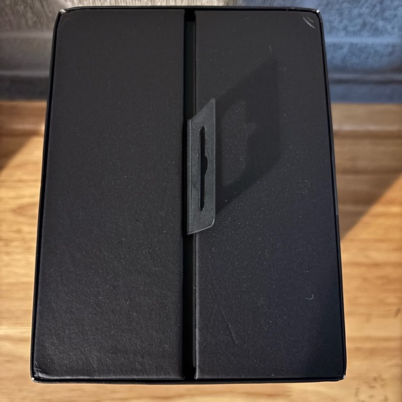 Beats by Dre Studio3 Over-Ear Headphones - Black - Picture 6 of 6